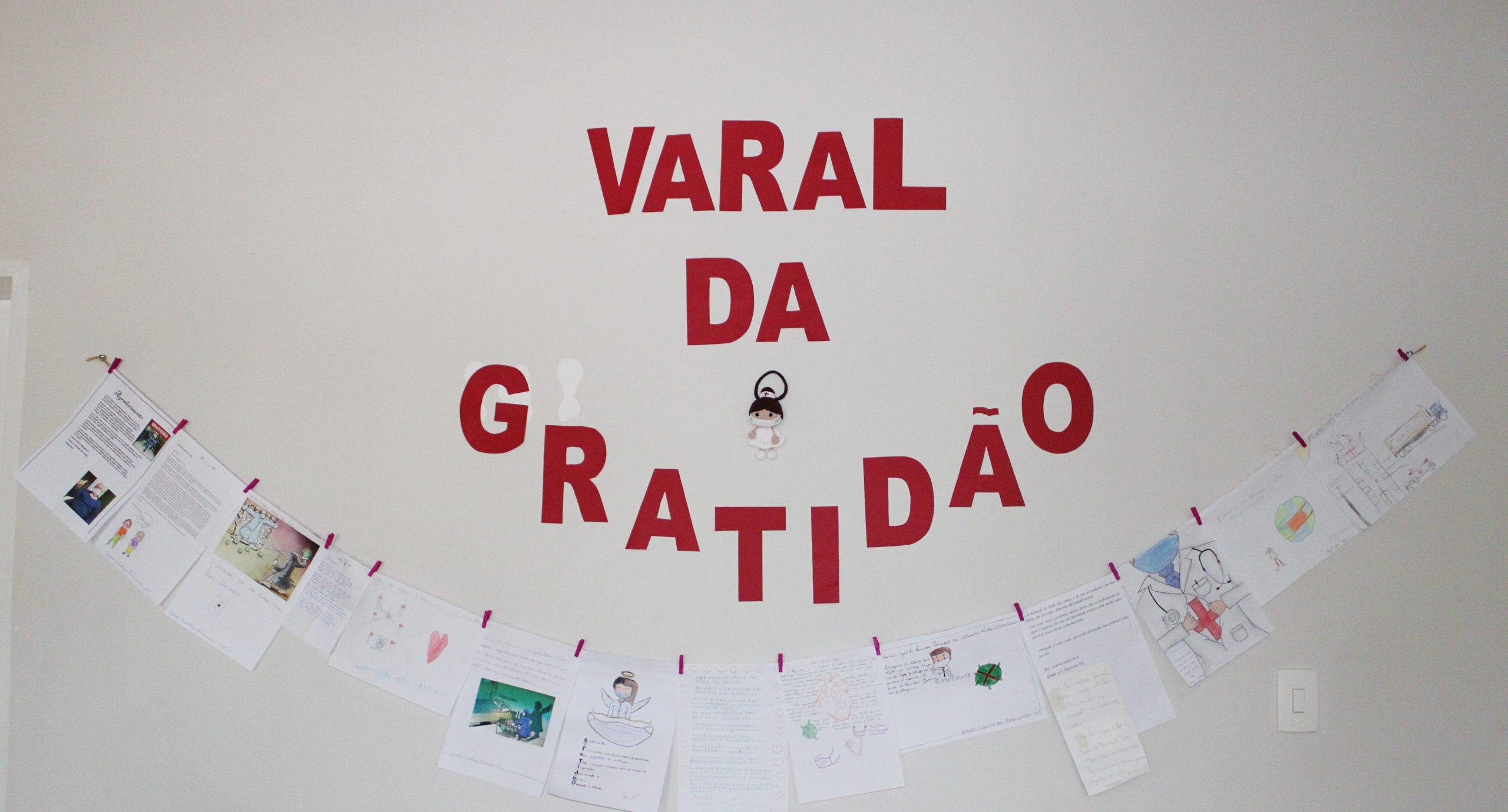 Leia mais sobre o artigo ESCOTEIROS DE PIRACICABA FAZEM HOMENAGEM AOS PROFISSIONAIS DE SAÚDE DO HRP