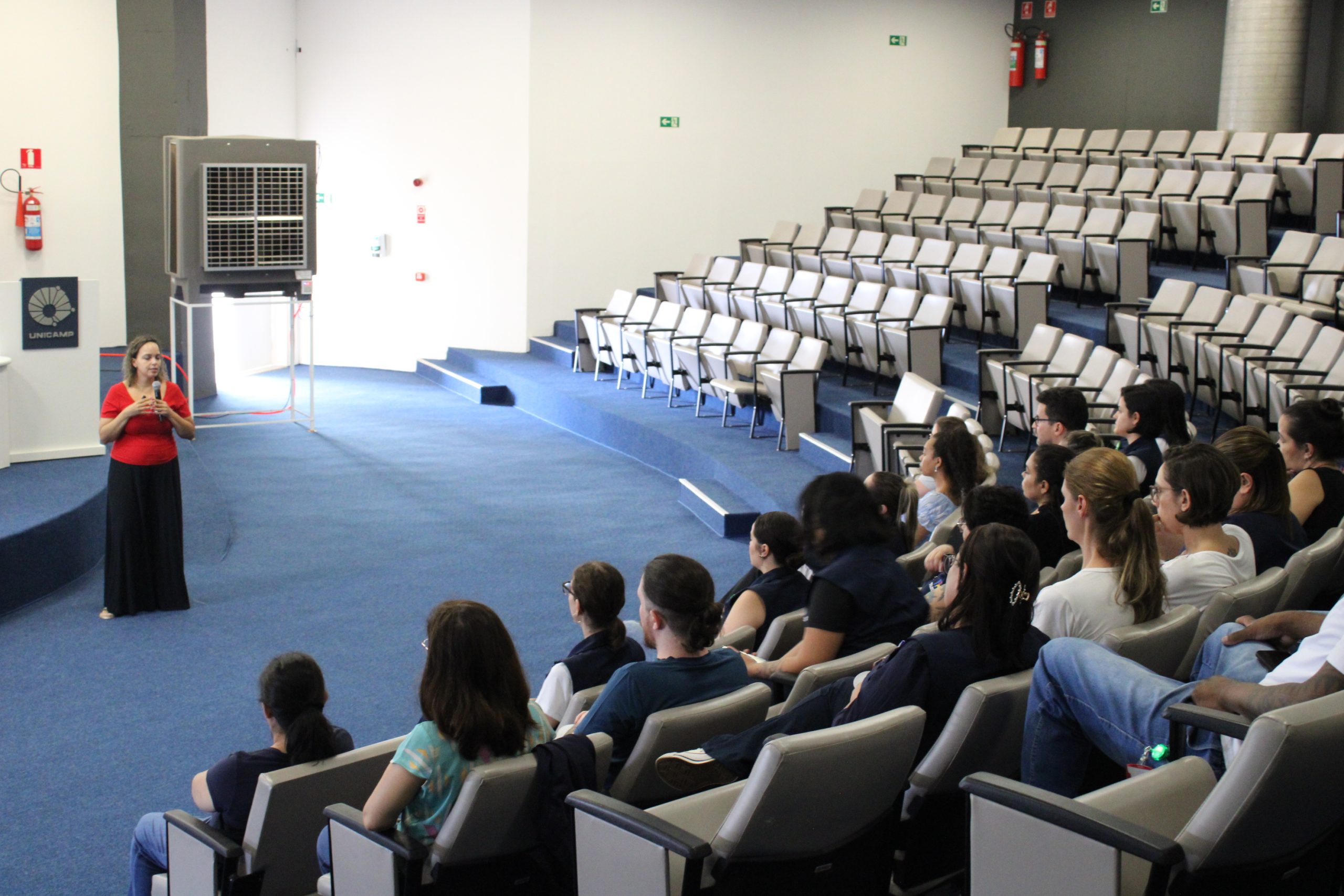 Leia mais sobre o artigo Palestra sobre álcool e drogas reúne colaboradores do HRP-Unicamp